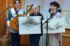 Клуб «Горизонт» провел мастер-класс по технике «сицилийское кружево» и концерт авторской песни